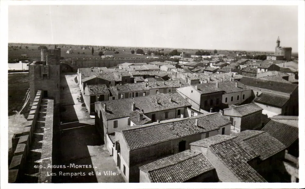 Aigues-Mortes — Die Mauern und die Stadt — Éditions La Cigogne, Marseille - Vorderseite