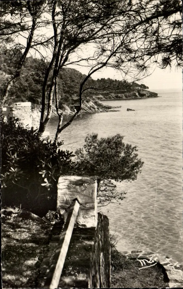 Env. do Lavandou (Var) — Le Rayol — Éditions Marset, 4, Boulevard de Cimiez, Nice - Frente