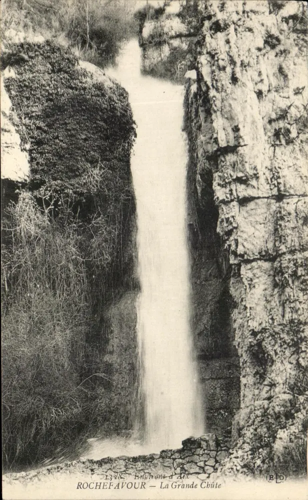 Rochefavour — A Grande Cachoeira — Editora B.L.D. - Frente