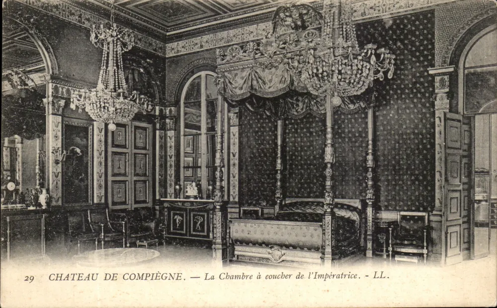 Castillo de Compiègne — La habitación de la Emperatriz — LL. - Anverso