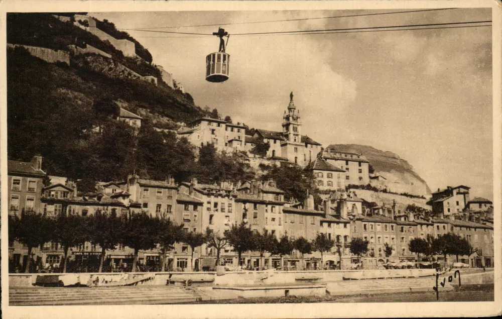 Grenoble (Isère) — Ansicht des Couvents Ste-Marie und des Téléphérique de la Bastille — Éditions d'Art Lyon - Vorderseite