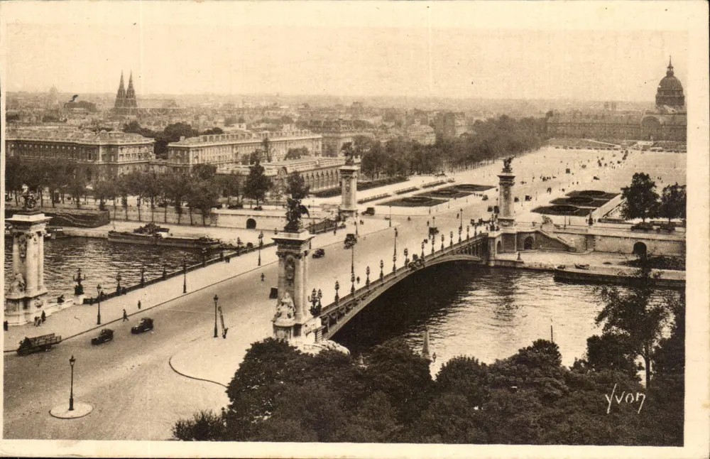 Paris — Die Brücke Alexandre-III und die Esplanade des Invaliden — Yvon - Vorderseite