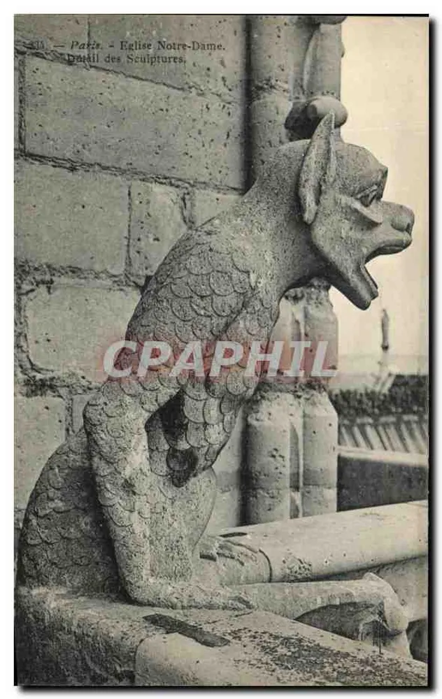 Paris - Kirche Notre-Dame - Detail der Skulpturen — Wasserspeier - Vorderseite