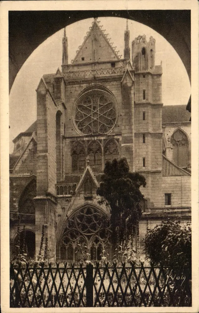 Auxerre (Yonne) — Abtei Saint-Germain, der nördliche Querhaus — Les Éditions d'Art 'VONI', Paris - Vorderseite