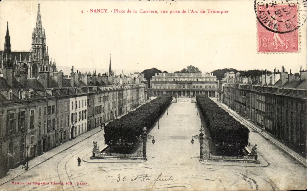 NANCY - Place de la Carrière, view taken from the Arc de Triomphe — Maison des Magasins Réunis, publisher Nancy, n°4 - Vorderseite