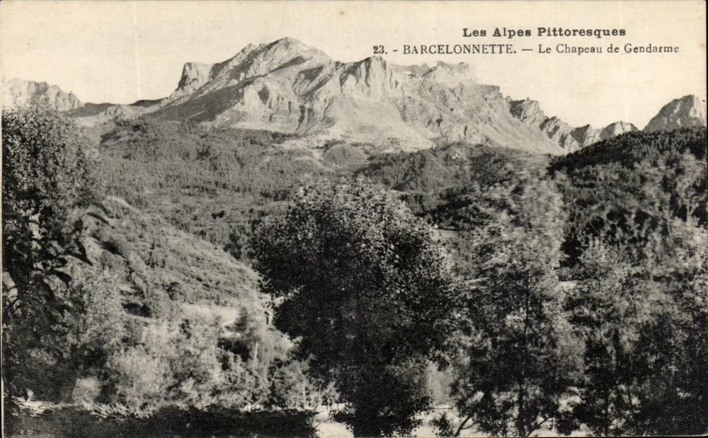 Barcelonnette — Der Hut des Gendarmen — Die malerischen Alpen, Nr. 23 - Vorderseite