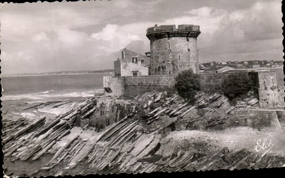 Le Fort du Socca — Saint-Jean-de-Luz — Basses-Pyrénées — Verlag L. Chatagneau 92 - Vorderseite