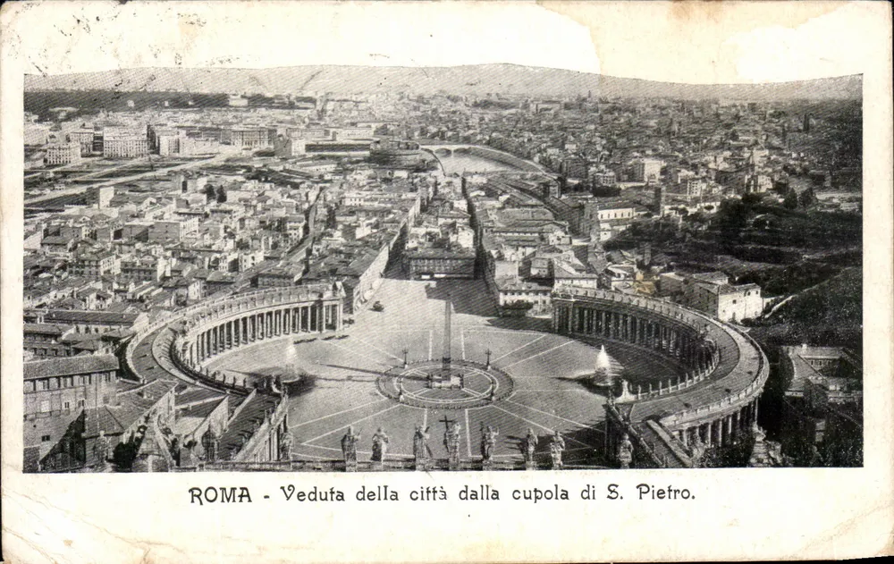 Roma — Veduta della città dalla cupola di S. Pietro. Éditeur : Cartolina Postale. - Vorderseite