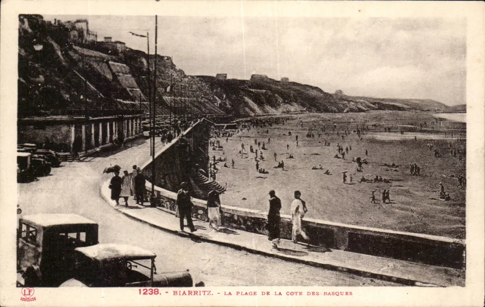 Biarritz - A praia da Côte des Basques — editor LF, n° de série 1238 - Frente