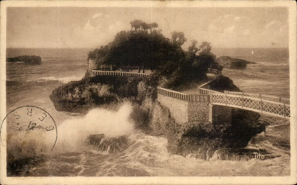 Le Rocher du Basta - Biarritz — editor Tifo, número de série não visível - Frente