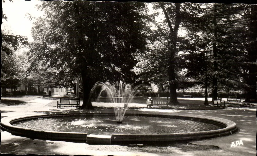 Jardin des Vigneaux — Bagnères-de-Bigorre (Hautes-Pyrénées) — Verlag APA - Vorderseite