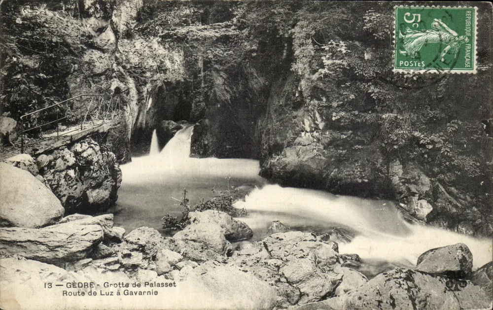 Gèdre — Grotte de Palasset — Route de Luz à Gavarnie - Vorderseite