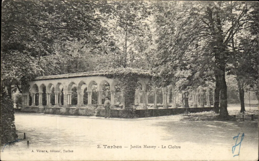 Tarbes — Jardim Massey — O Claustro — A. Villiat, editor, Tarbes - Frente