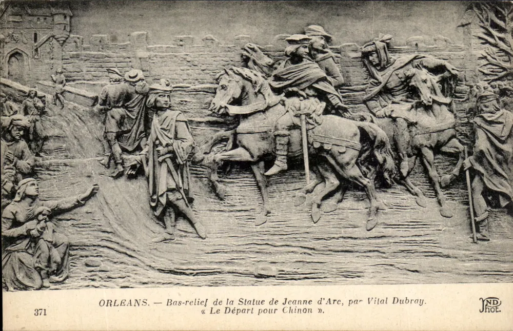 Orléans — Relief der Statue der Jeanne d'Arc, von Vital Dubray. « Der Abmarsch nach Chinon » - Vorderseite