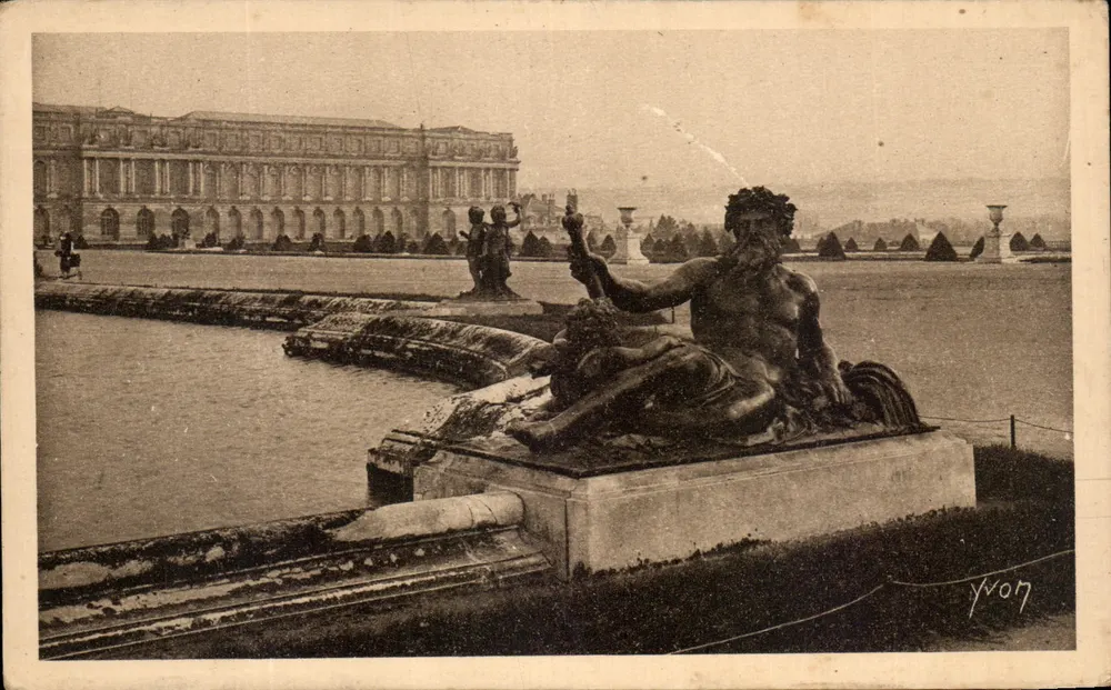 Versailles — Parterre d'Eau "Le Rhône" — Editado pelos Estabelecimentos Yvon, Paris - Frente