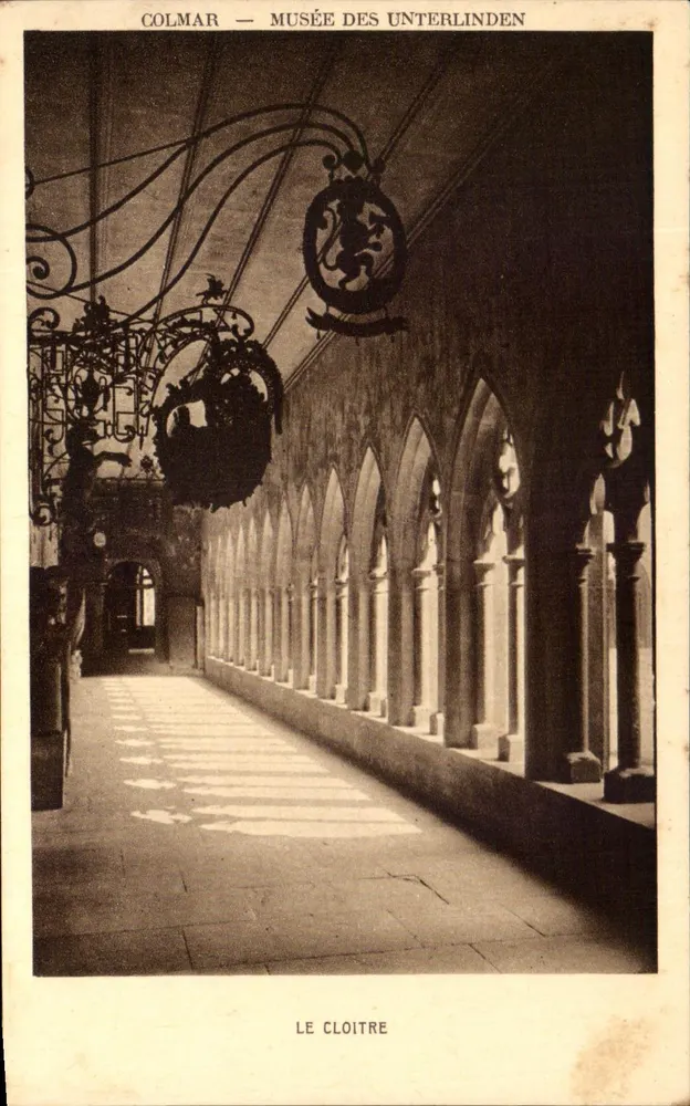 Colmar — Museu dos Unterlinden — O Claustro - Frente