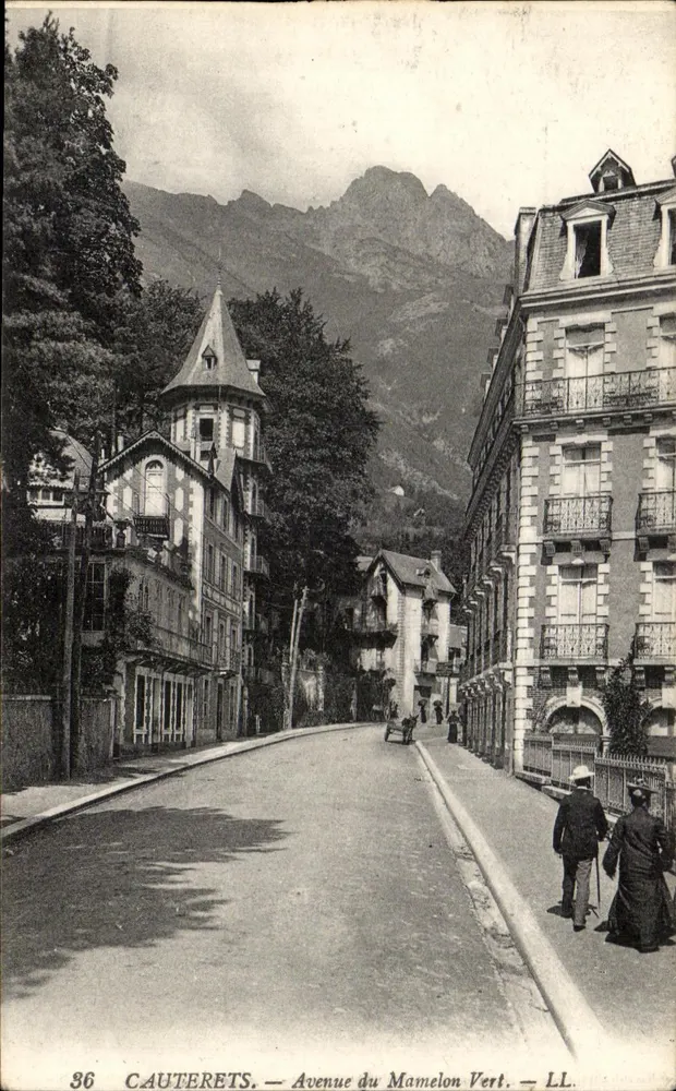 Cauterets — Avenida do Mamelon Verde — LL. — n°36 - Frente