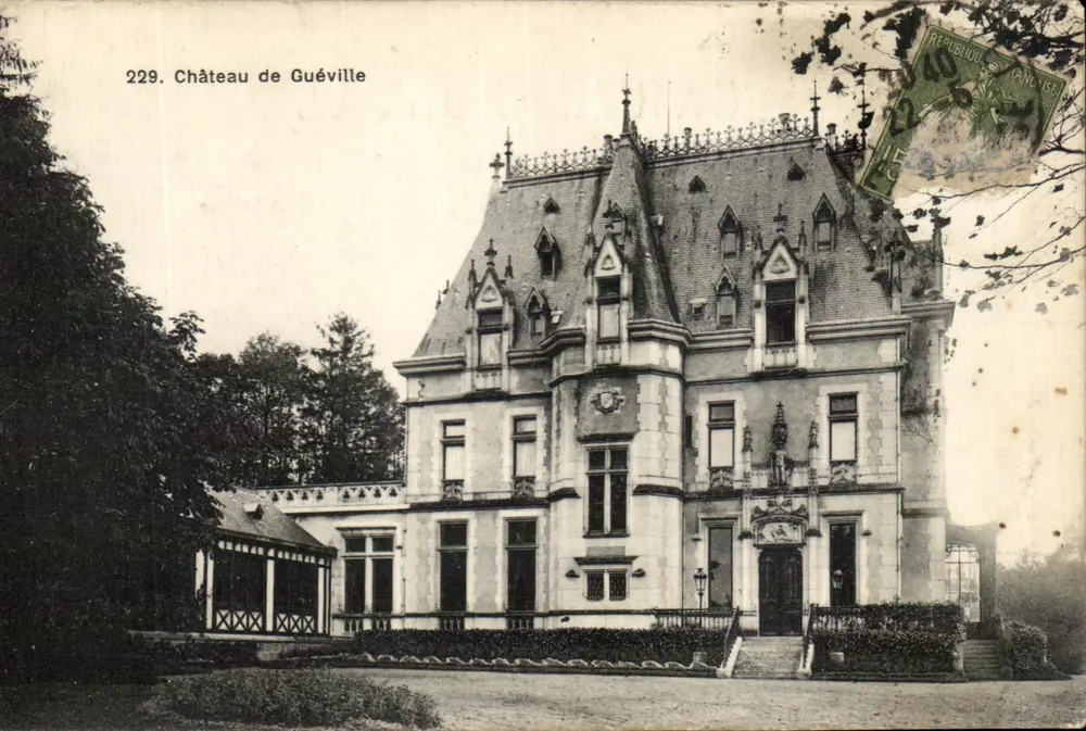Zamek Guéville — widok zamku — Lagrange, wyd. & fot. Ramboullet - Awers