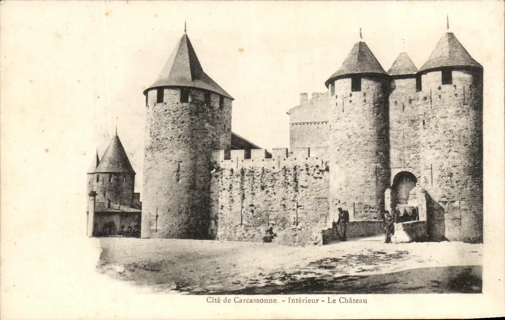 Cidade de Carcassonne — Interior — O Castelo — Editor não identificado - Frente