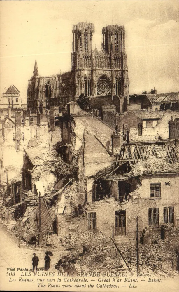 Ruinen des Großen Krieges — Reims — Blick zur Kathedrale — Vised Paris n° 503 - Vorderseite