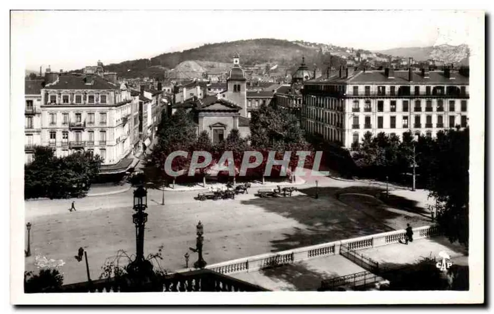 Saint-Étienne — Zeichenschule und Kirche Saint-Louis — C.A.P. Paris - Vorderseite