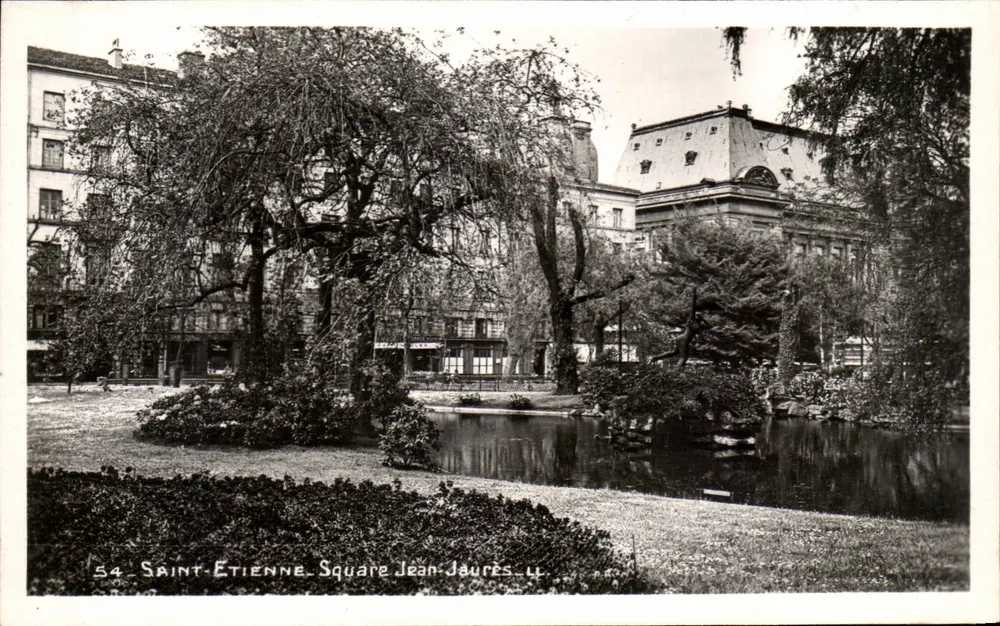 Saint-Étienne - Square Jean Jaurès — editor C.P.A.P.H.I.L. n°54 - Frente