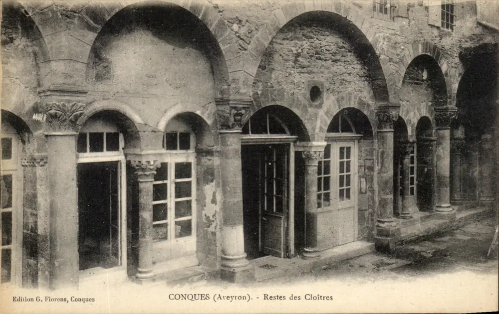 Conques (Aveyron) — Restos dos Claustros — Edição G. Florens, Conques - Frente