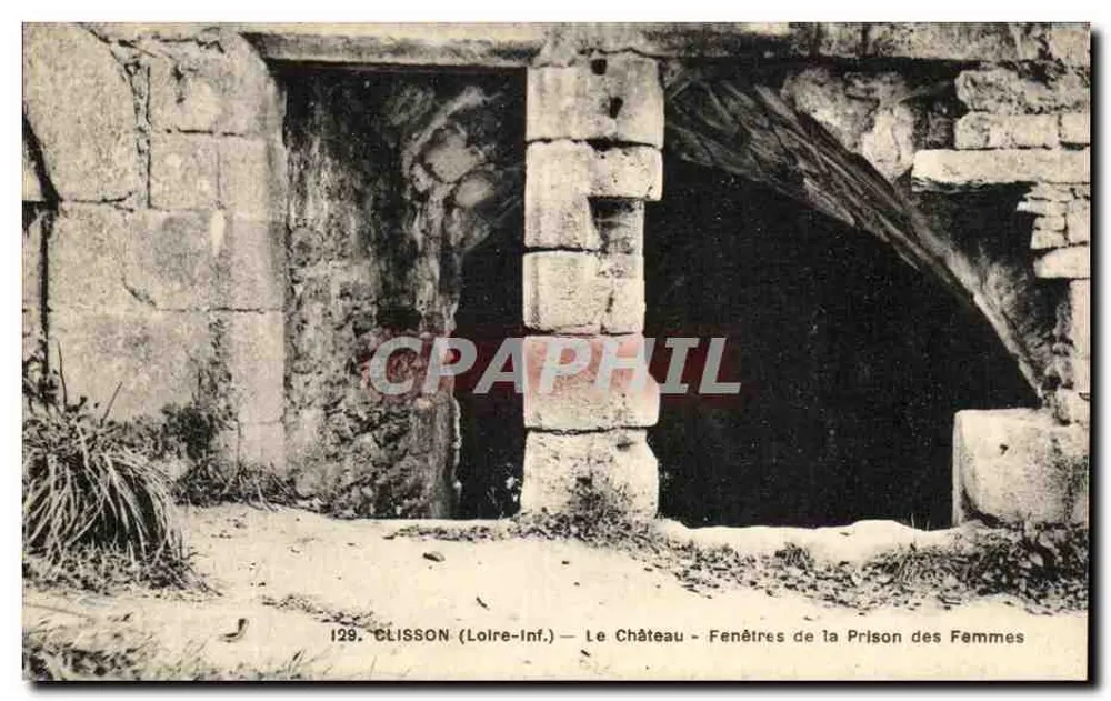 Clisson (Loire-Inf.) — Das Schloss — Fenster der Frauenhaft — n°129 - Vorderseite