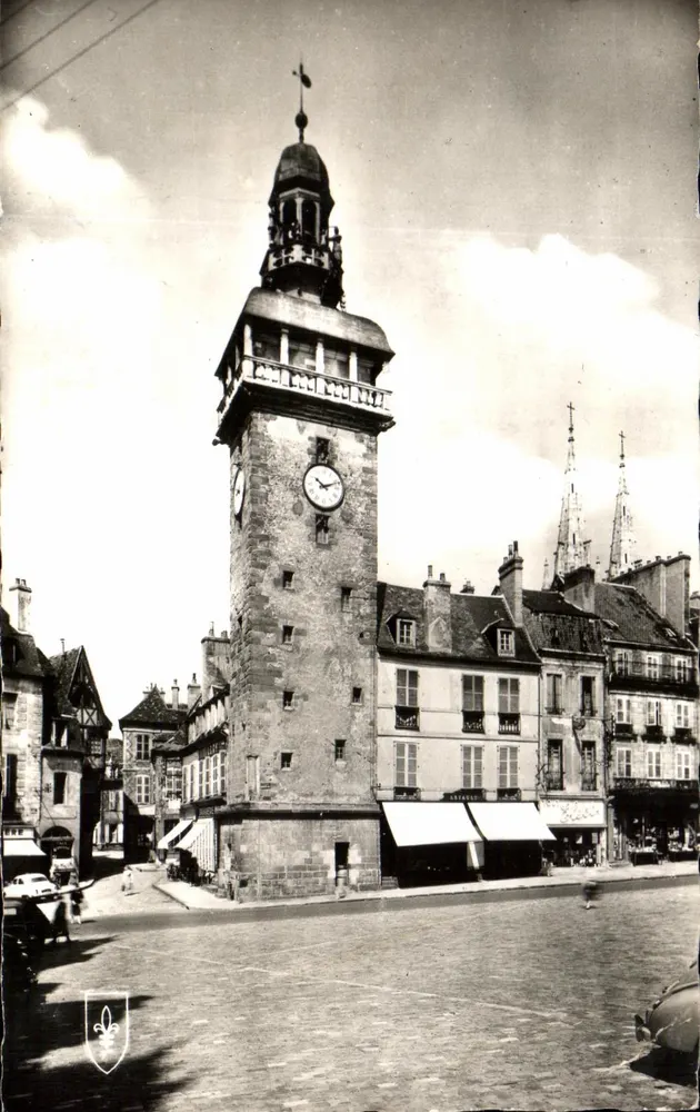 A Torre do Relógio em Besançon — editor LYS, n° 235 - Frente