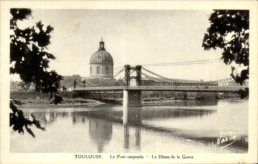Toulouse — Die Hängebrücke - Der Dom der Grabstätte — Narbo - Vorderseite
