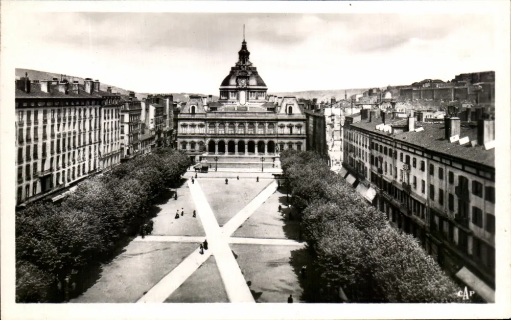 Saint-Étienne — Place de l'Hôtel de Ville — C.A.P. - Paris - Vorderseite
