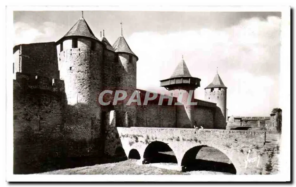 Carcassonne — Eingang zum Schloss, die Gräben — Les Éditions d'Art 'Aude' Paris - Vorderseite
