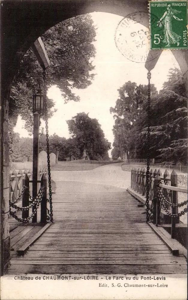 Schloss Chaumont-sur-Loire — Blick auf den Park vom Pont-Levis — Verlag S.G. Chaumont-sur-Loire - Vorderseite