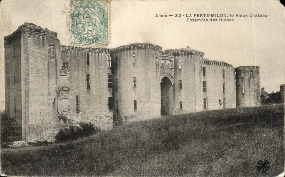 Aisne — 32 — LA FERTÉ-MILON, das alte Schloss — Ruinenensemble — Verlag: Ruinenensemble - Vorderseite