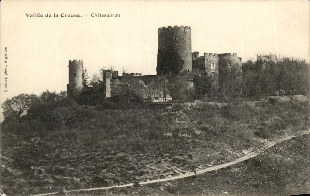 Castelo de Châteaubrun — Vale da Creuse — Quasnet, fot. Argenton - Frente