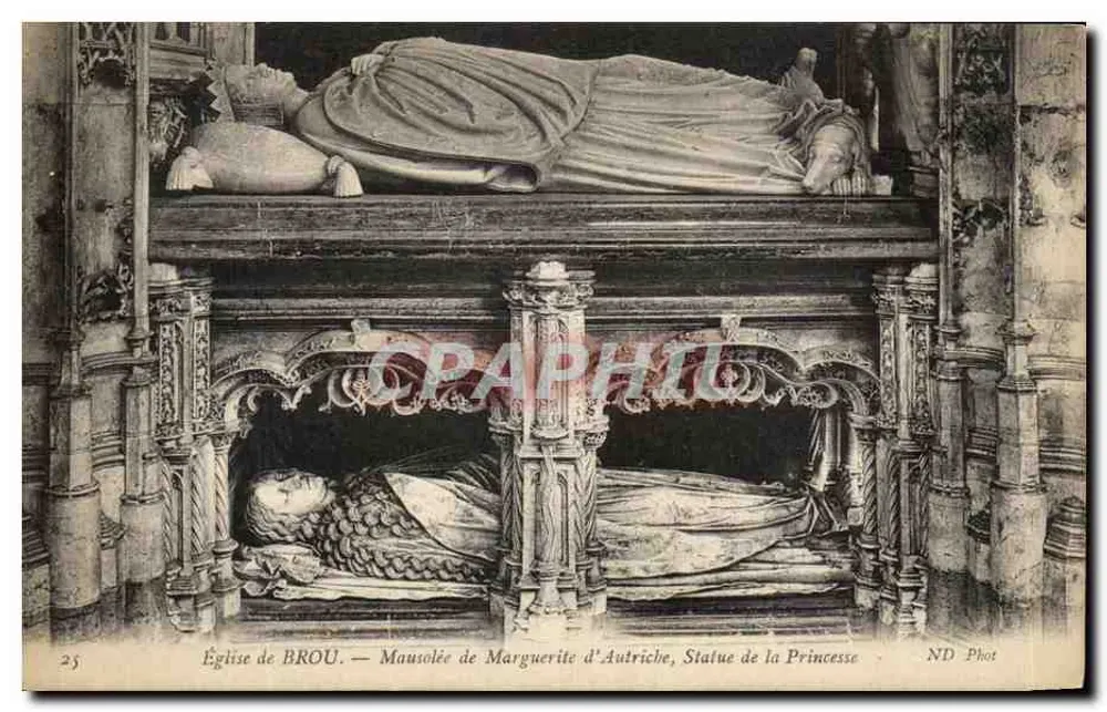 Kirche von BROU — Mausoleum von Marguerite d'Autriche, Statue der Prinzessin — ND Fotografie - Vorderseite