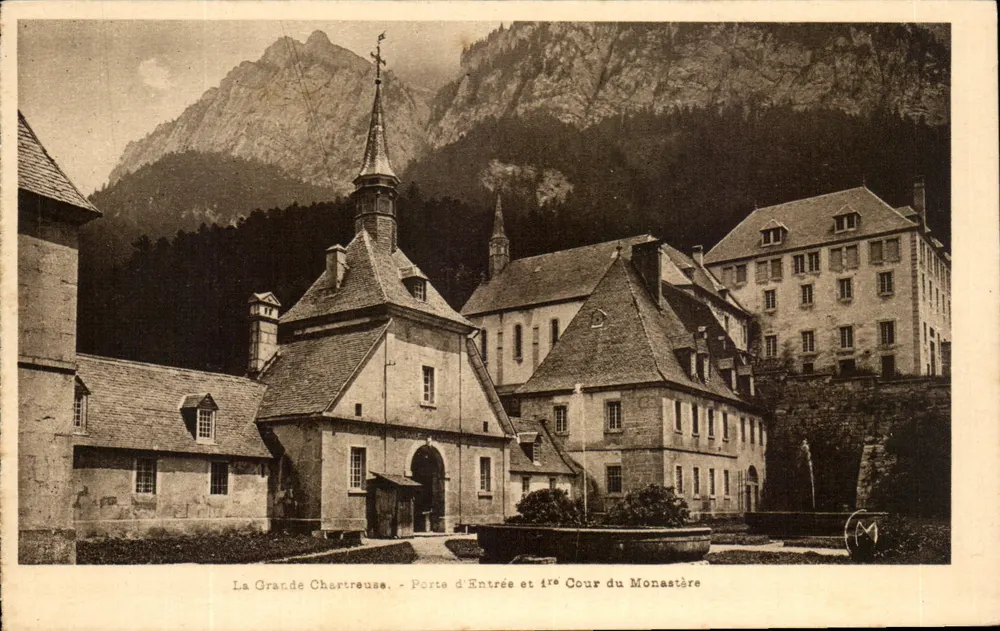 La Grande Chartreuse — Eingangstor und erste Hof des Klosters — Edition Martinotto Frères - Vorderseite
