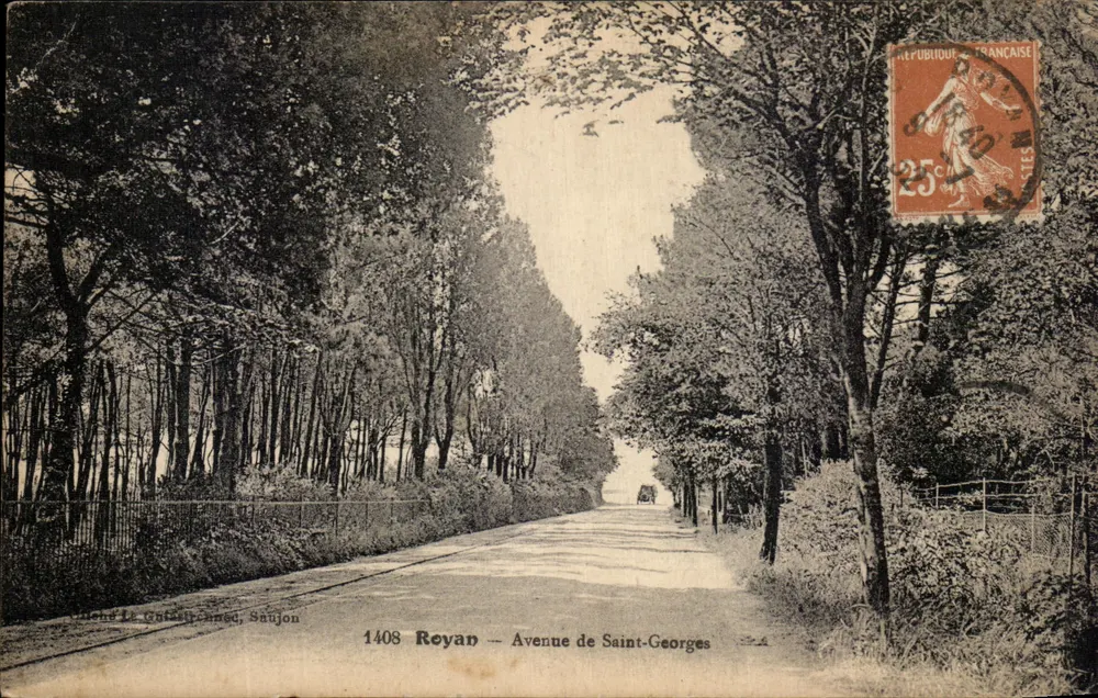 Royan — Avenida de Saint-Georges — Michèle Le Guittrancéd, Saujon - Frente