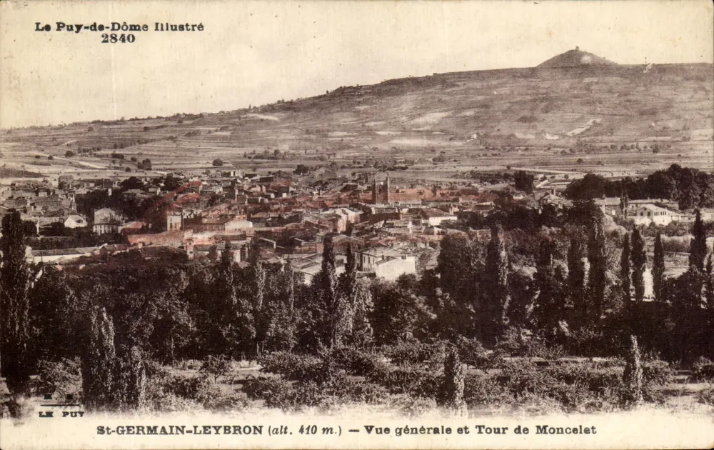 St-Germain-Leybron (alt. 410 m.) — Vista geral e Torre de Moncelet — Le Puy-de-Dôme Illustré 2840 - Frente