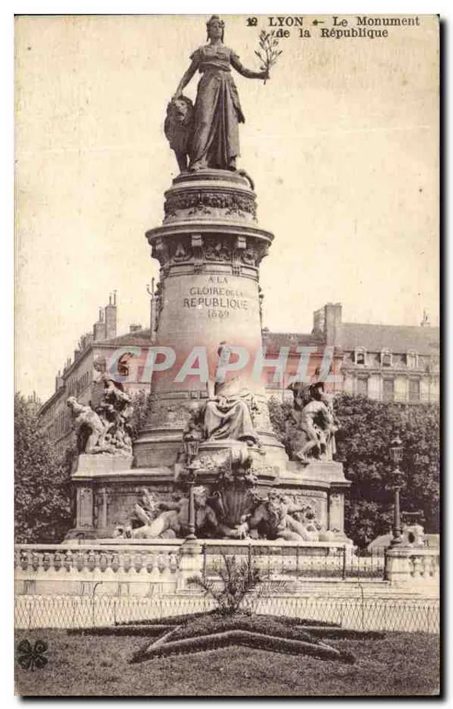 LYON — O Monumento da República — Editor: F. Proux, impr. & édit., Lyon - Frente