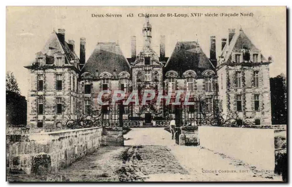 Castelo de St-Loup — fachada norte, século XVII — Cheichs Cordier, Boit, Châtellerault - Frente