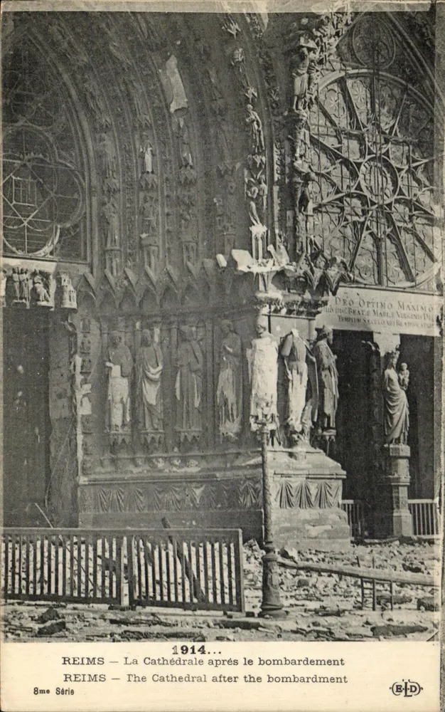 Reims — Die Kathedrale nach dem Bombenangriff — 8. Serie - Vorderseite