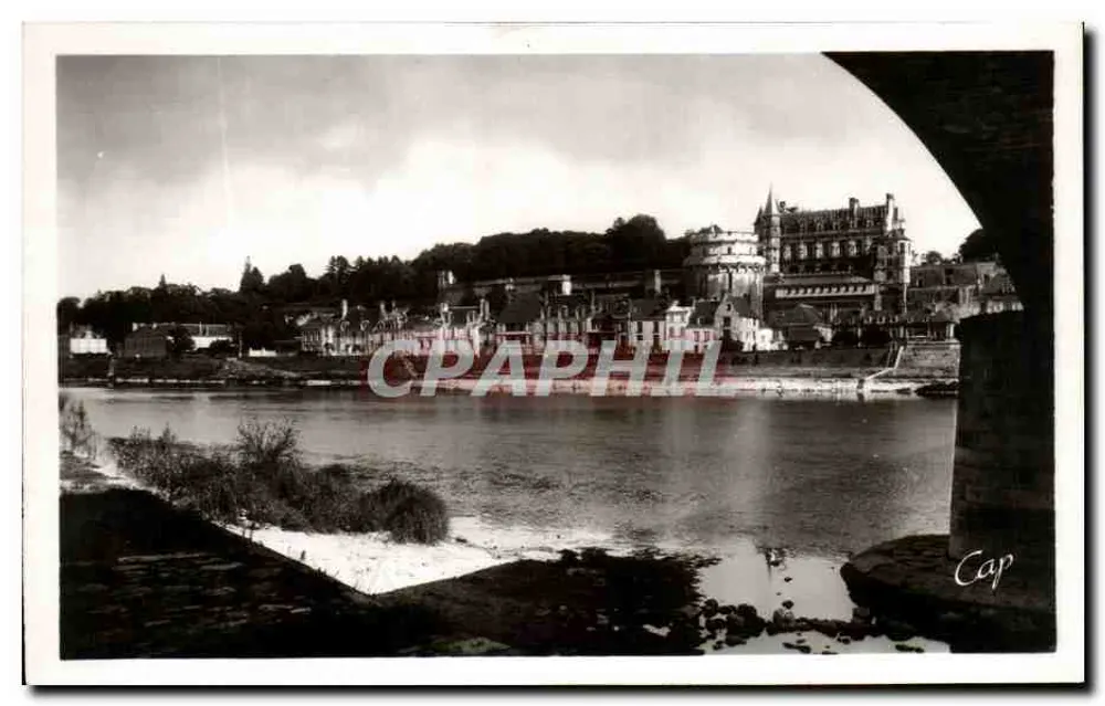 Amboise — Margens do rio Loire e o Castelo — REAL-PHOTO - PARIS - Frente