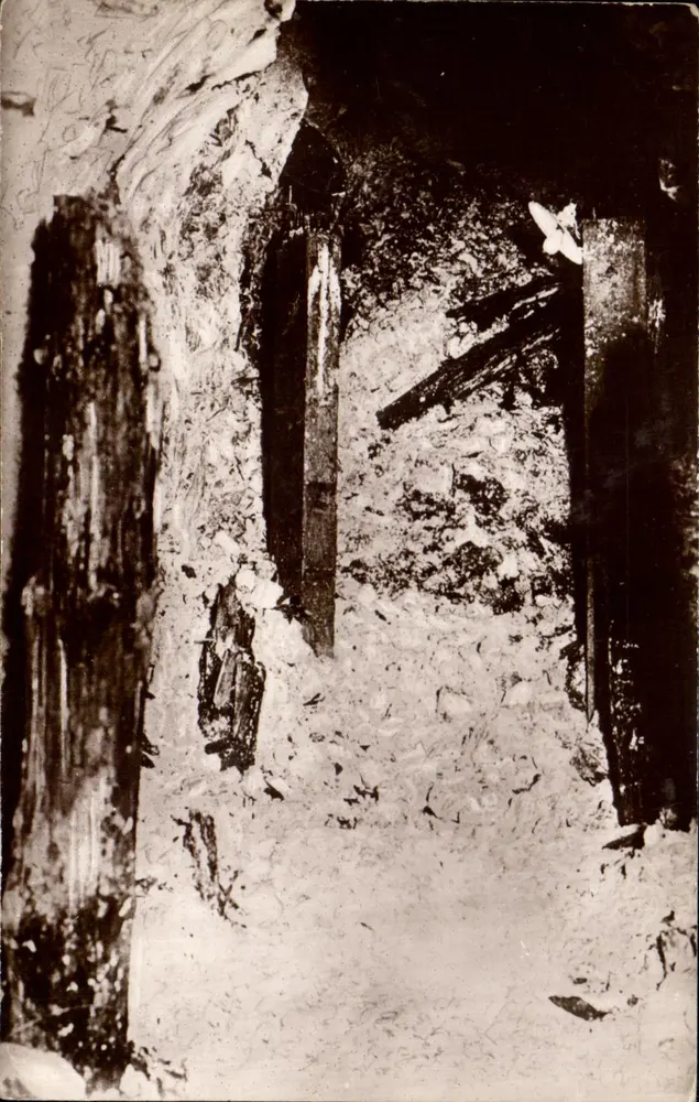 Vimy-Ridge — Obus atravessando 3 m. 50 e não detonado — Edição G. Stübing - Frente
