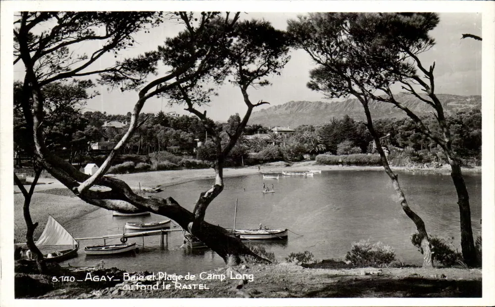 Agay - Bucht und Strand von Camp Long — im Hintergrund der Rastel — S.140 — Edition La Clyrie in St-François - Vorderseite