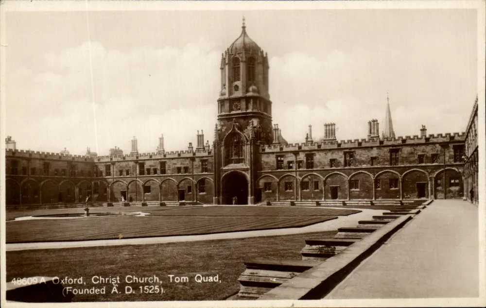 Oxford, Igreja de Cristo, Tom Quad — Fundada A.D. 1525 — série 48609A - Frente