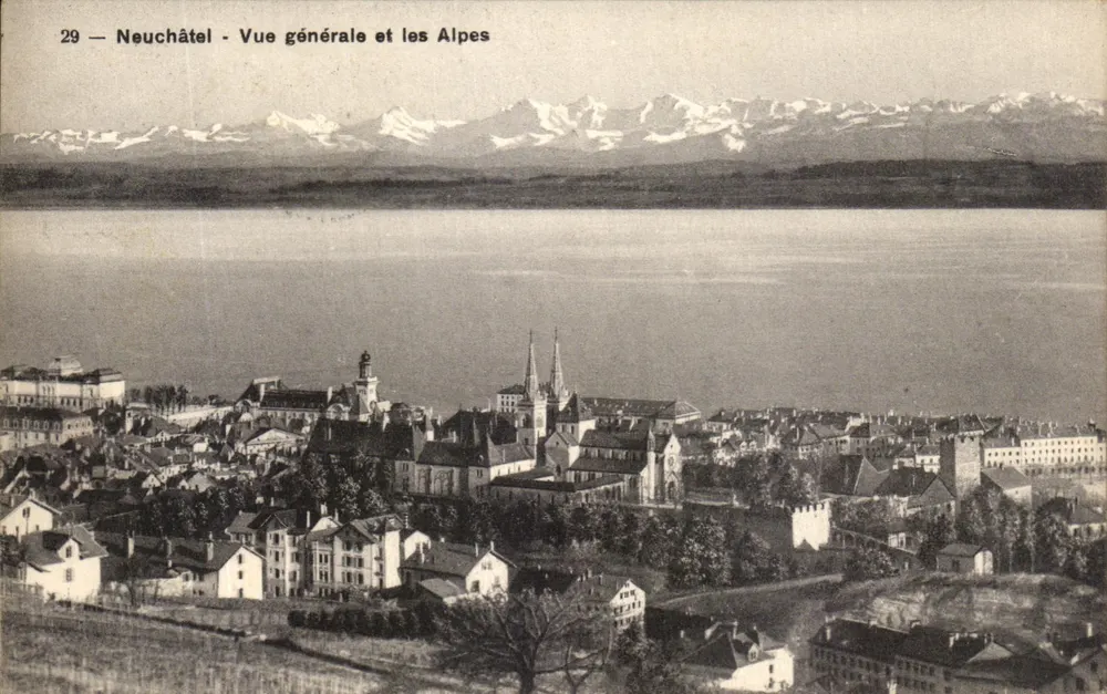 Neuchâtel — Vista general y las Alpes — Phototypia Co, n°29 - Anverso