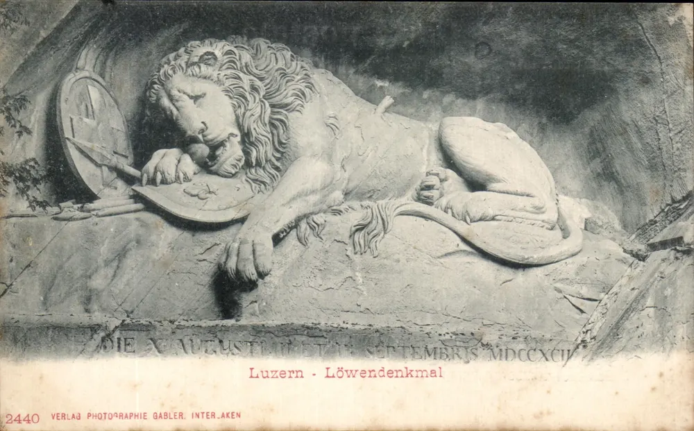 लूज़र्न - लौवेन डेंकमाल — शेर के सम्मान के स्मारक — फोटोग्राफी वर्लग गैबलर, सीरीज़ संख्या 2440 - आगे