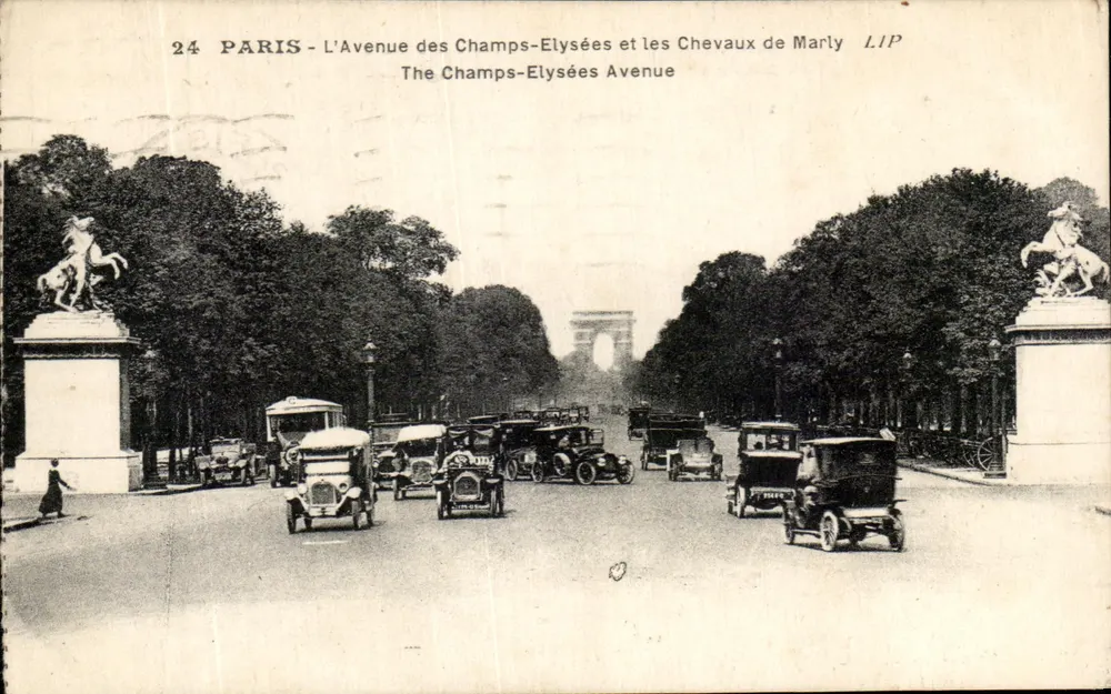 Paris - Die Avenue des Champs-Élysées und die Pferde von Marly — LIP - Vorderseite