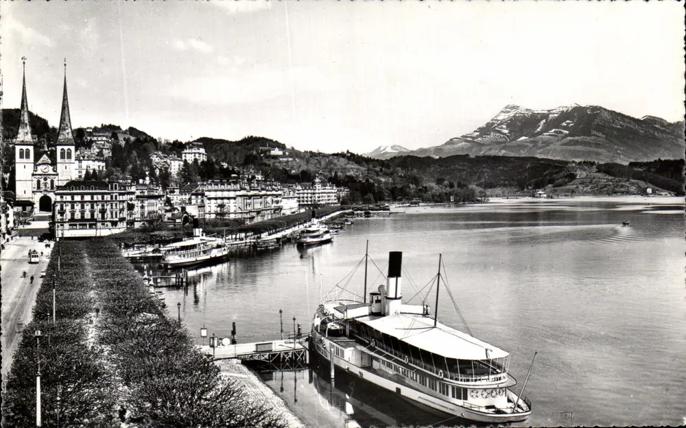 Lucerna com Rigi — 117 — Editora Th. Rietschi, Lucerna - Frente